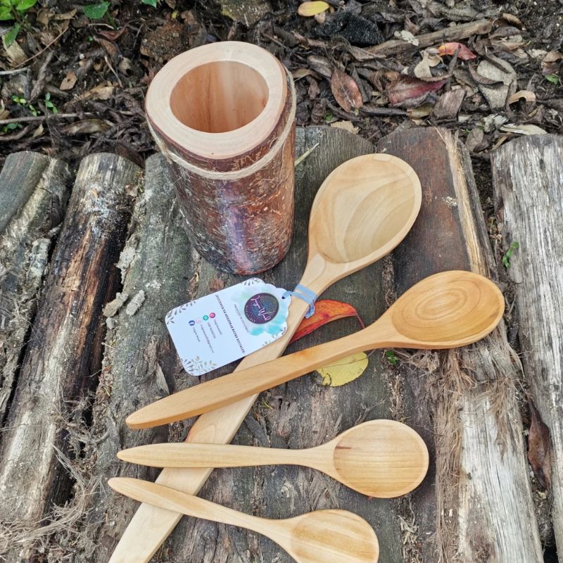 Insigne Wood